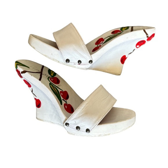 Paloma Barcelo Shoes - Paloma Barcelo Unique Rare Painted Wood and Leather Wedge